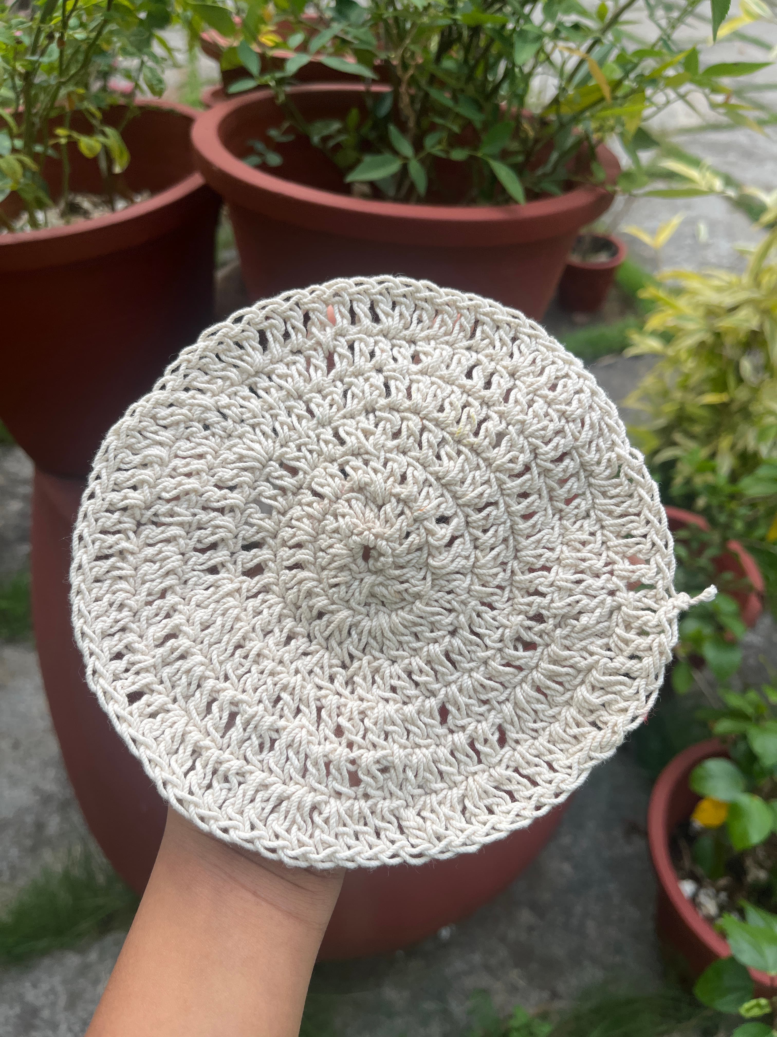 handmade crochet coaster - Image 1